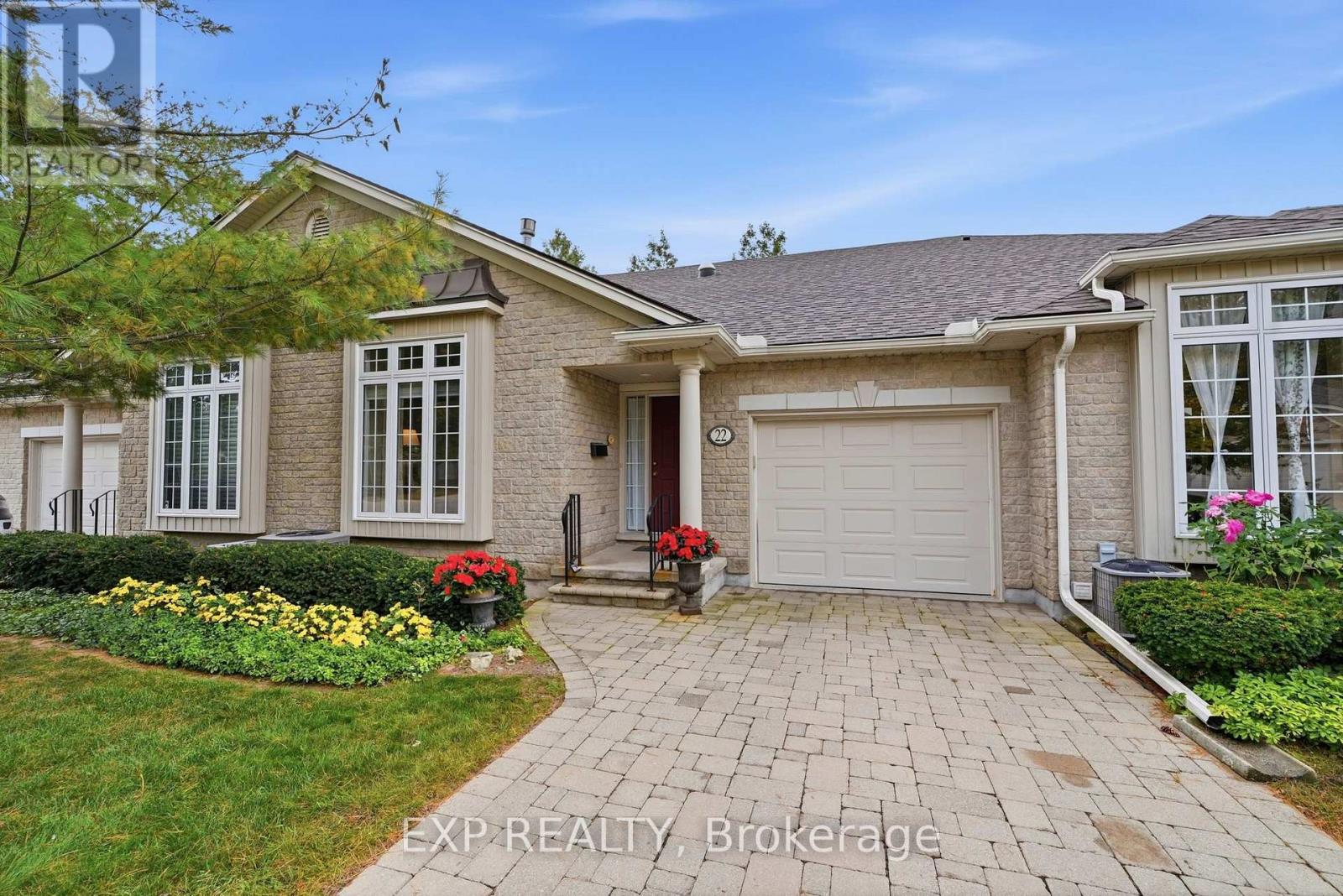 22 - 3241 Montrose Road, Niagara Falls (Mt. Carmel), Ontario L2H 3L3 - Photo 3 - X13855464