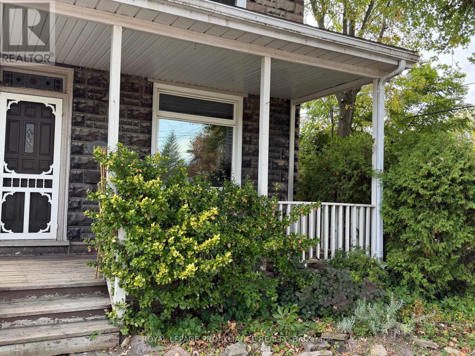 108 Buell Street, Brockville, Ontario K6V 4Y6 - Photo 3 - X13855452