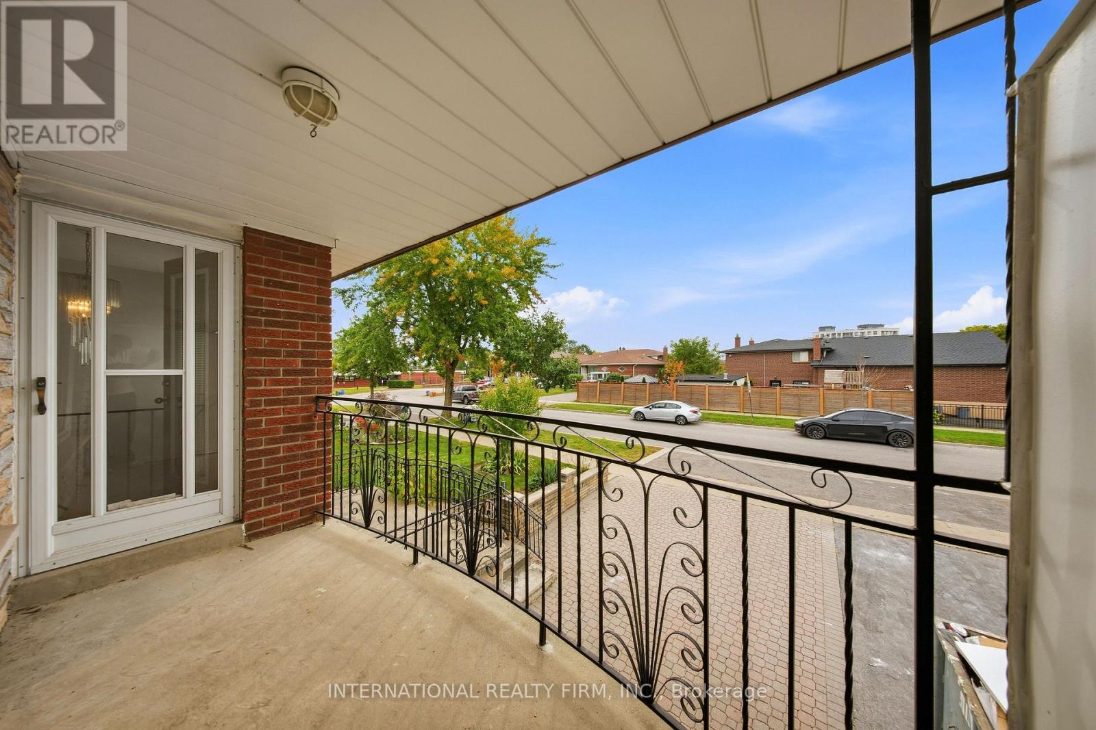 92 Andrew Park, Vaughan, Ontario  L4L 1E9 - Photo 12 - N13855020