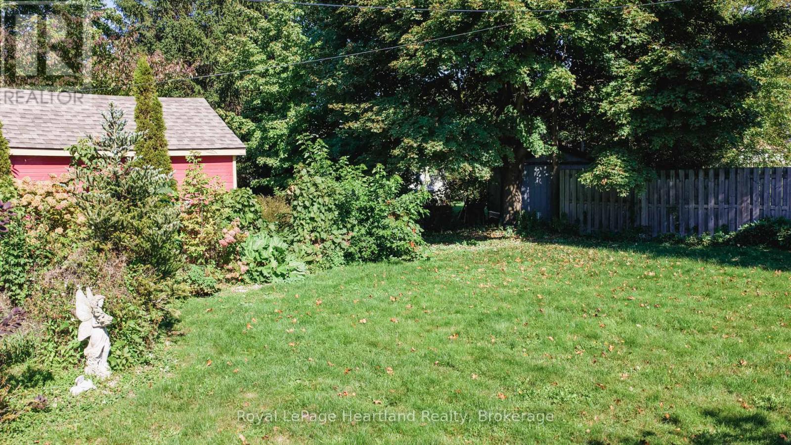 129 Bayfield Road, Goderich, Ontario  N7A 3G2 - Photo 31 - X13855386