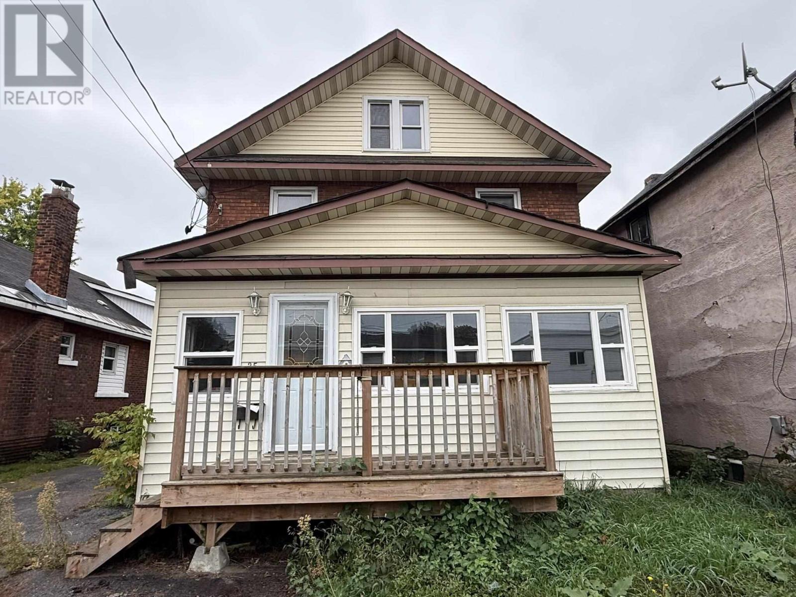 35 Albert ST, Sault Ste. Marie, Ontario