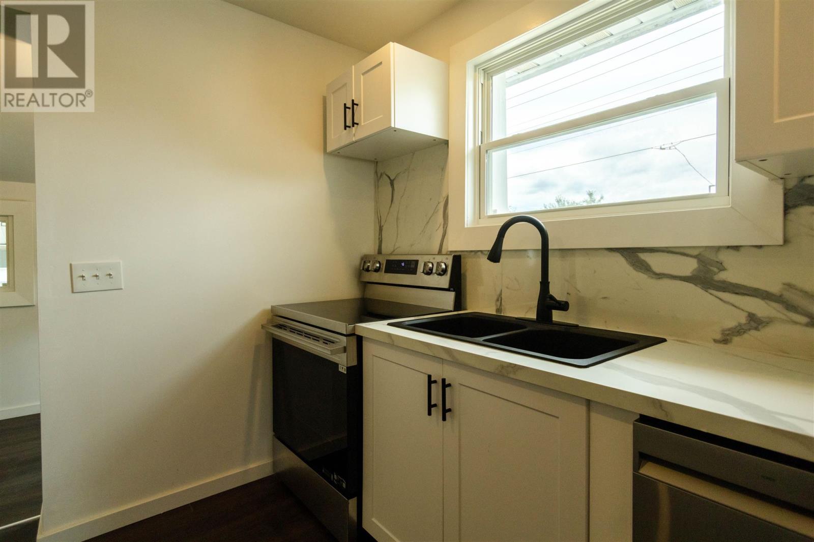 13 Stevens St, Sault Ste. Marie, Ontario  P6B 2N2 - Photo 14 - SM262736