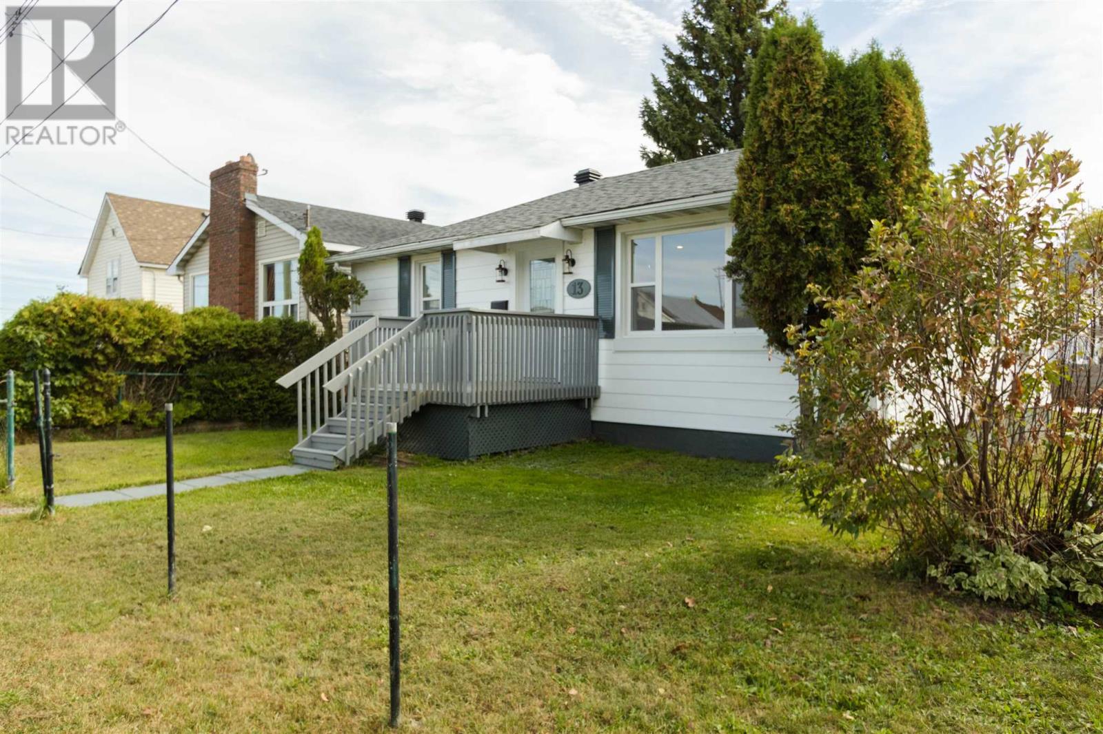 13 Stevens St, Sault Ste. Marie, Ontario  P6B 2N2 - Photo 4 - SM262736