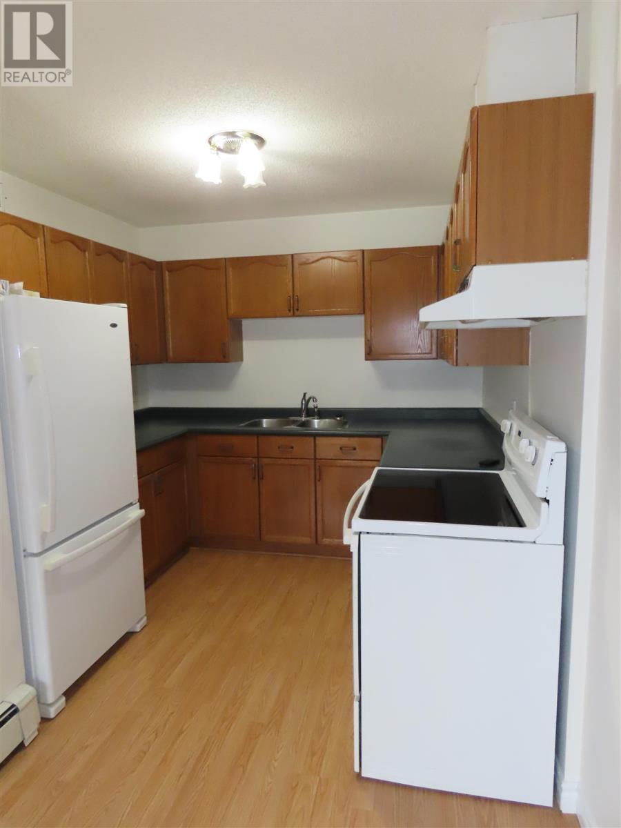 3 Elmwood Ave, Sault Ste. Marie, Ontario  P6B 4V6 - Photo 6 - SM262723