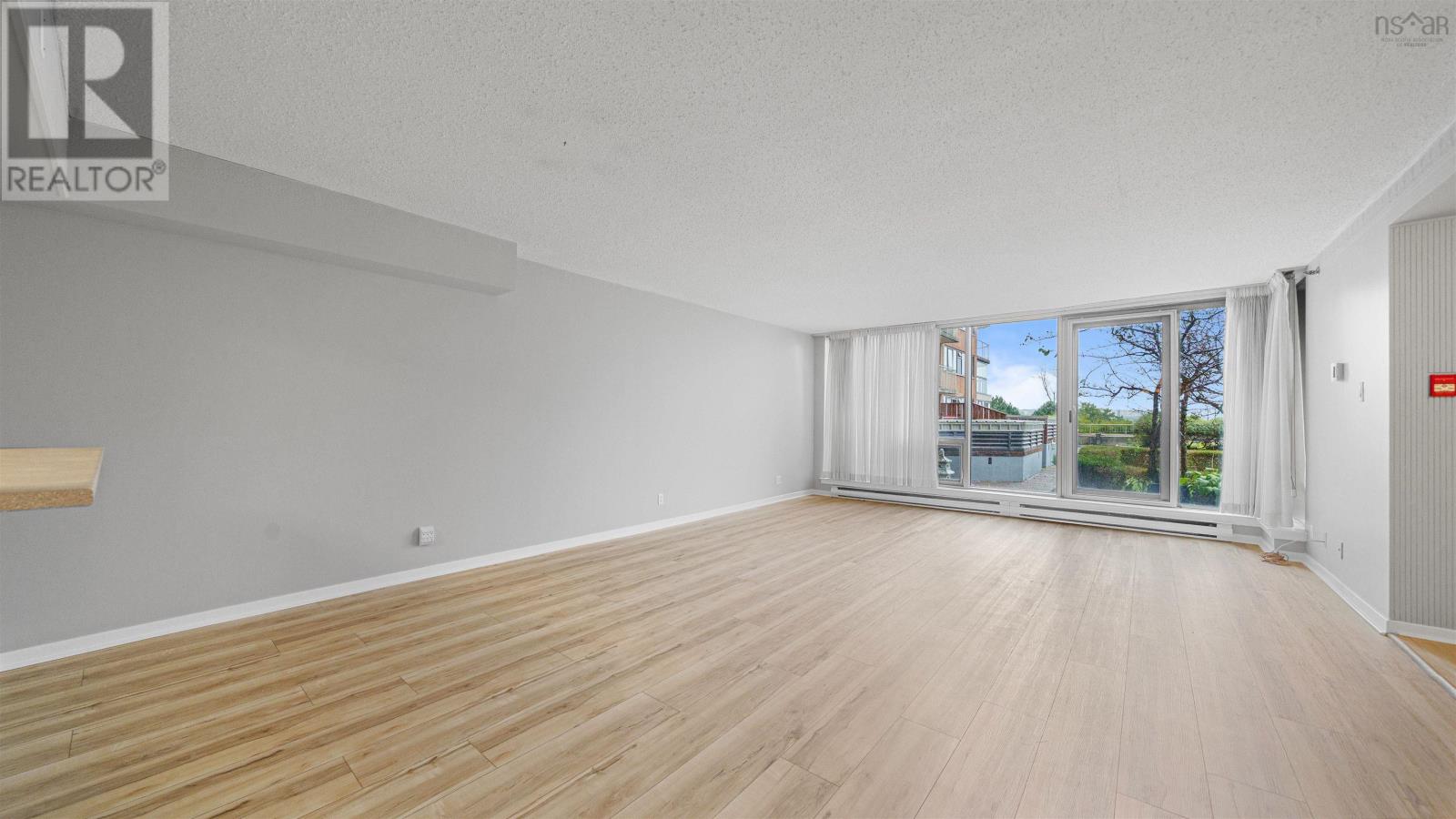 101 1 Prince Street, Dartmouth, Nova Scotia  B2Y 4L3 - Photo 5 - 202624715