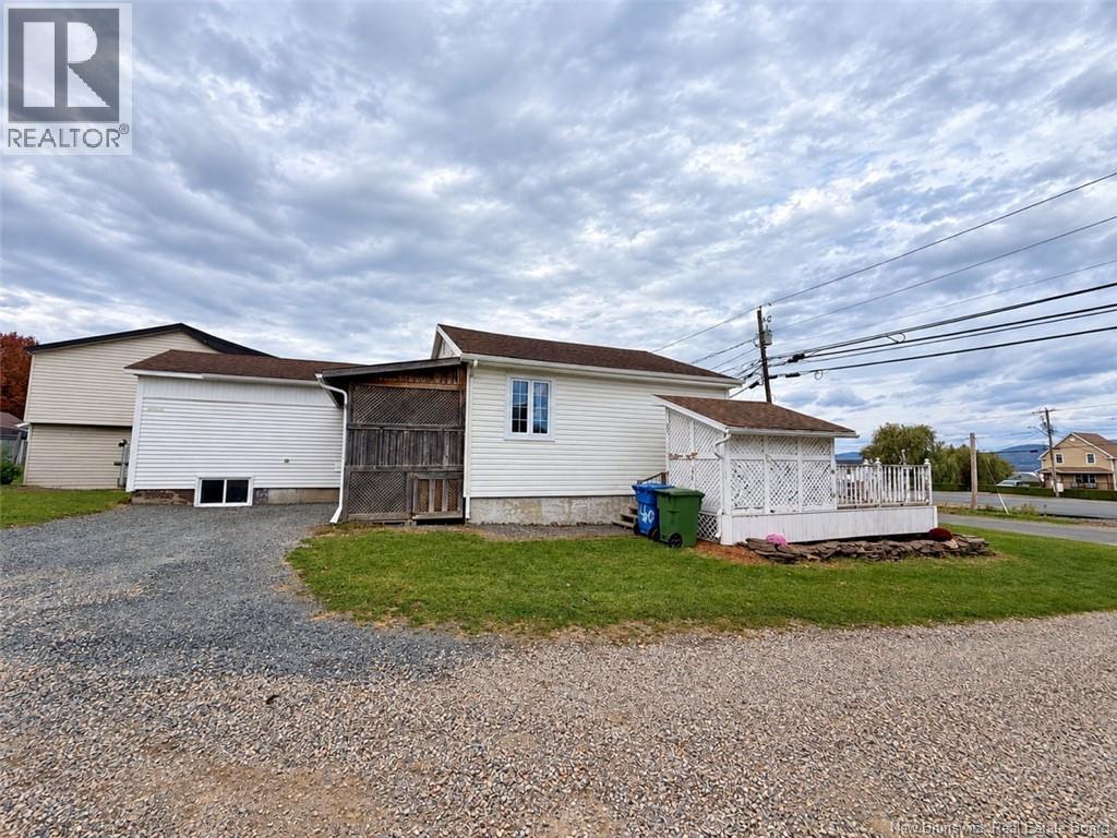 460 Vanier Street, Campbellton, New Brunswick  E3N 1V7 - Photo 19 - NB148862
