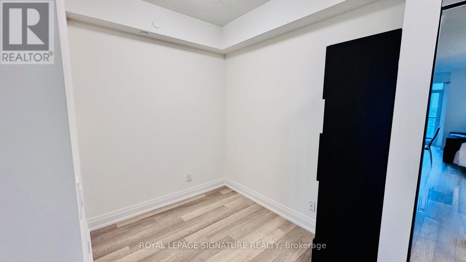 2206 - 3600 Hwy 7, Vaughan, Ontario  L4L 0G7 - Photo 17 - N13855210