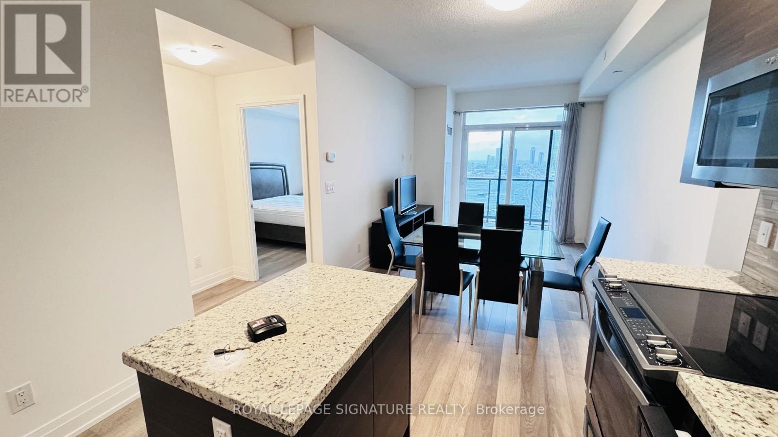 2206 - 3600 Hwy 7, Vaughan, Ontario  L4L 0G7 - Photo 4 - N13855210