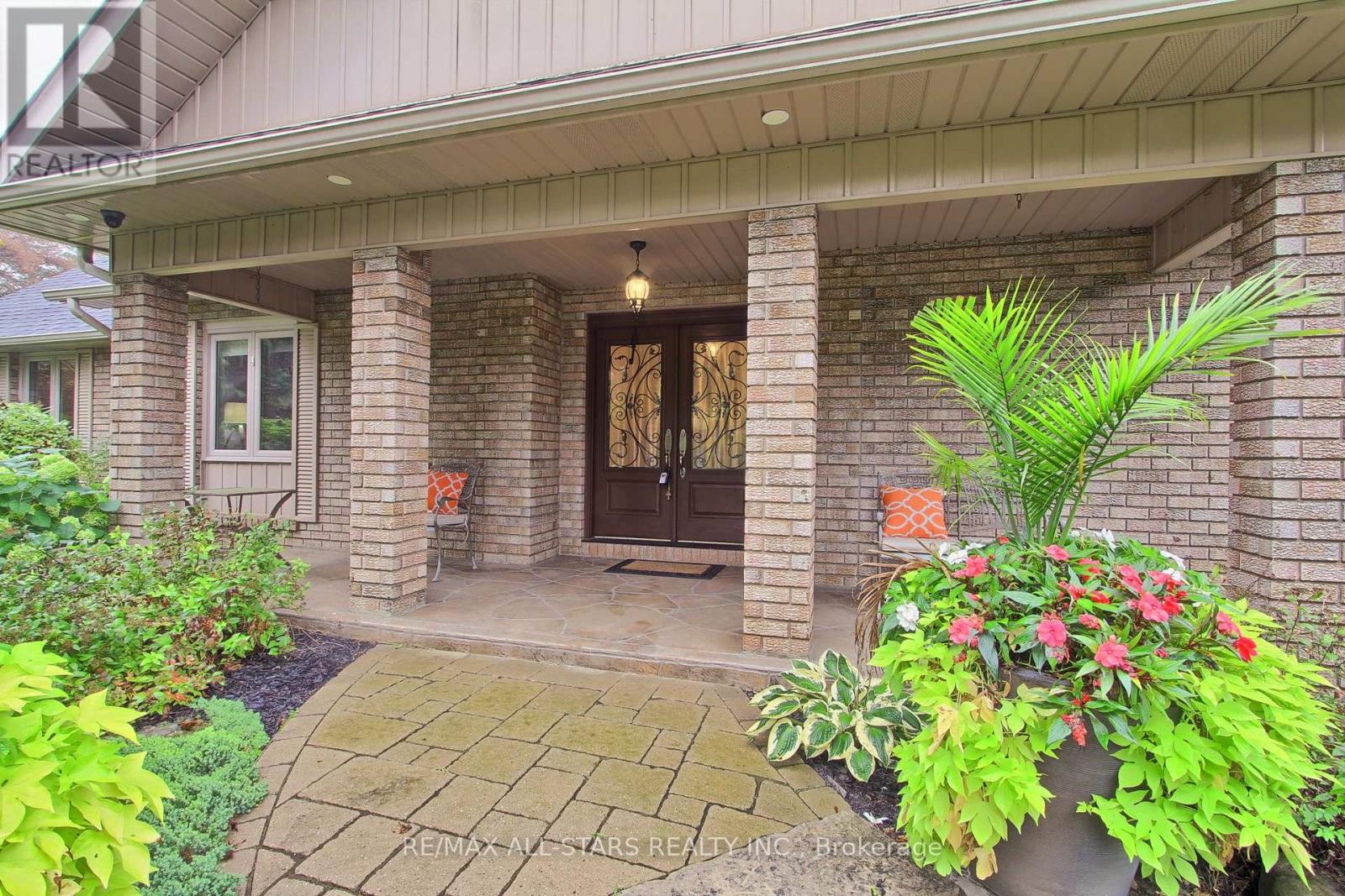 15 Lobraico Lane, Whitchurch-Stouffville, Ontario  L4A 7X5 - Photo 7 - N13855278