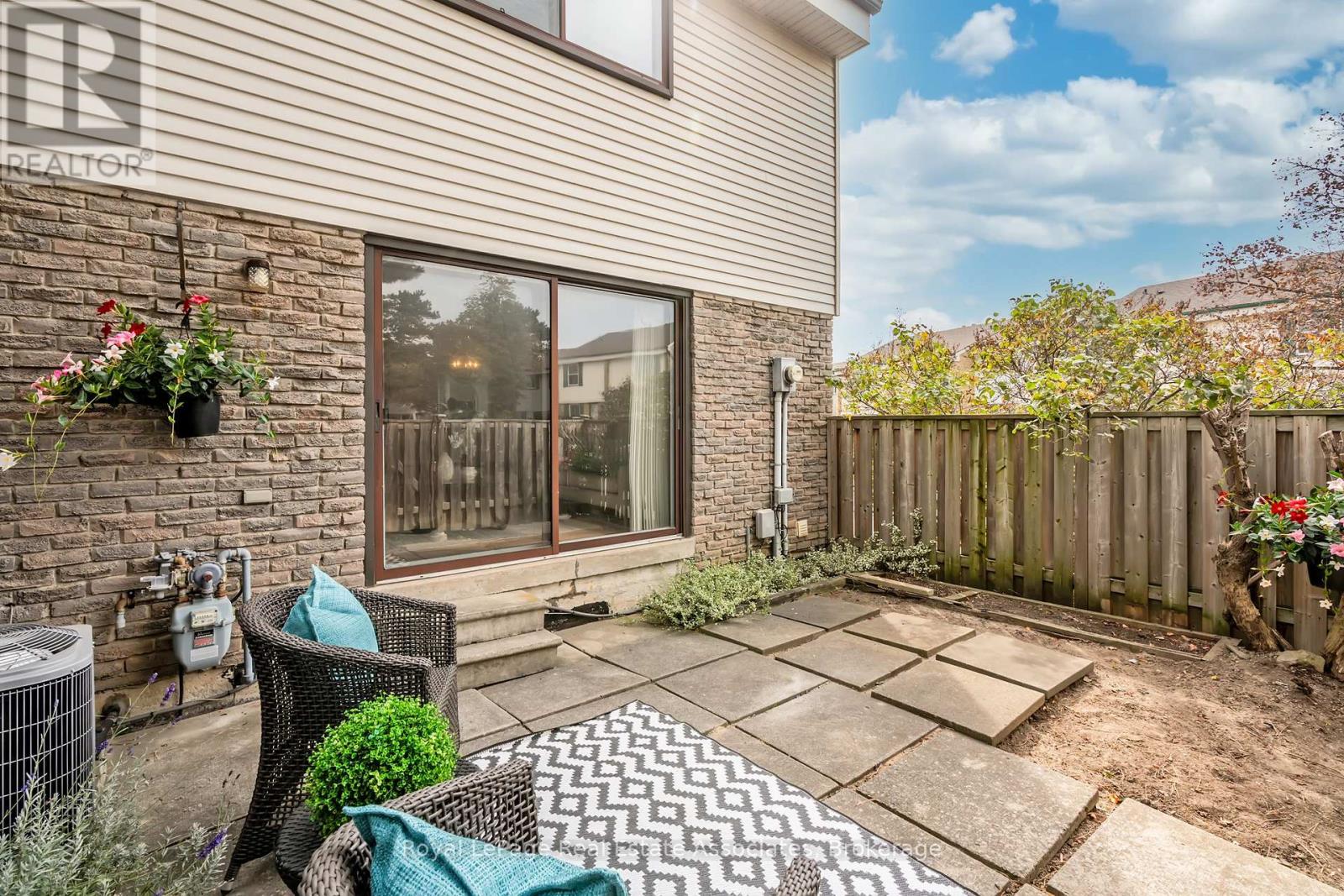 42 - 2779 Gananoque Drive, Mississauga, Ontario  L5N 2E4 - Photo 32 - W13855208