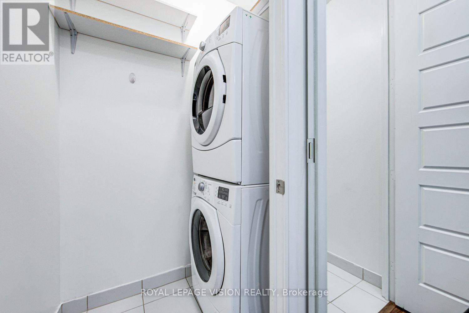 Ph5 - 15 Viking Lane, Toronto, Ontario  M9B 0A3 - Photo 34 - W13855236