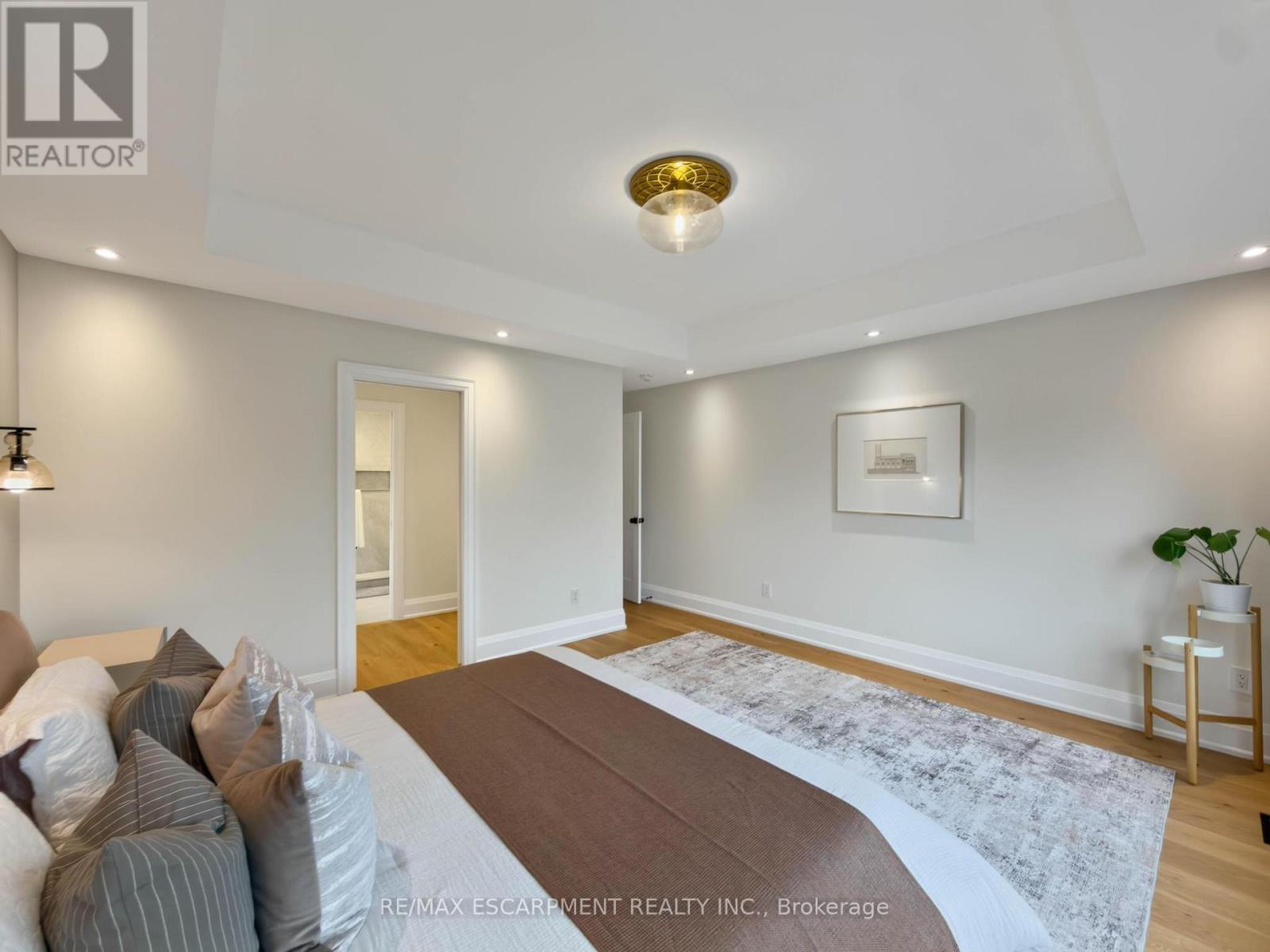 260 Kent Crescent, Burlington, Ontario  L7L 4T1 - Photo 25 - W13855342