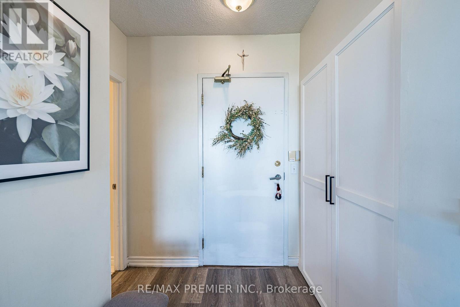603 - 200 Burnhamthorpe Road E, Mississauga, Ontario  L5A 4L4 - Photo 14 - W13855400
