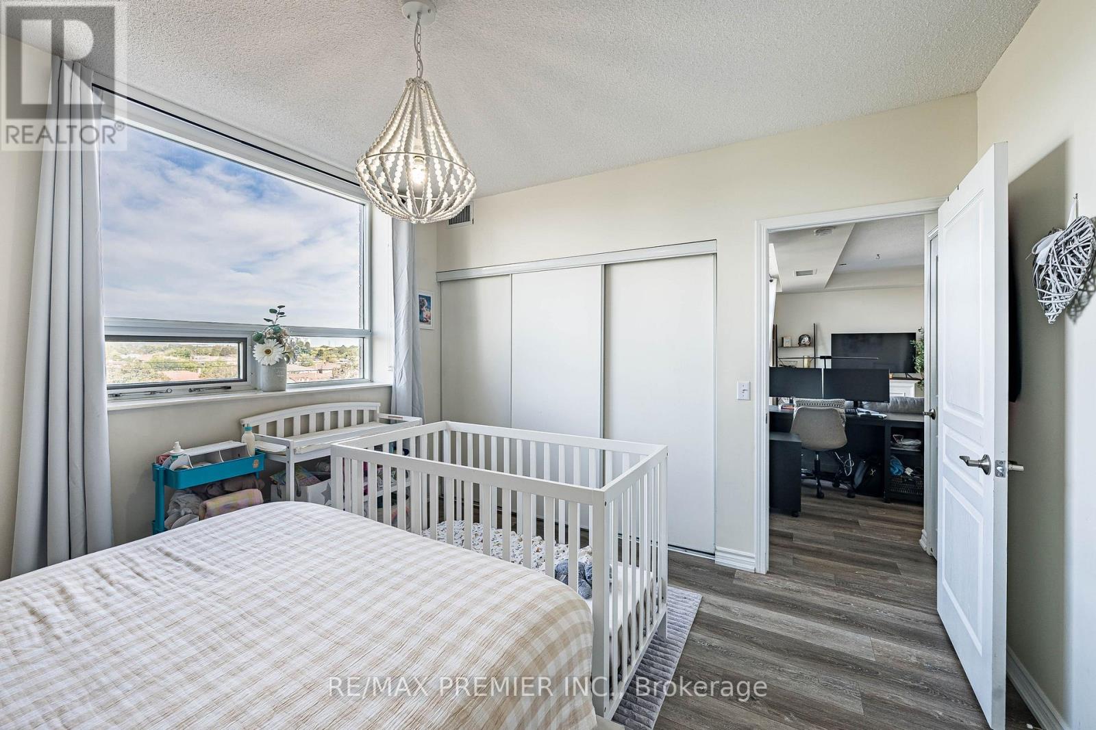 603 - 200 Burnhamthorpe Road E, Mississauga, Ontario  L5A 4L4 - Photo 37 - W13855400