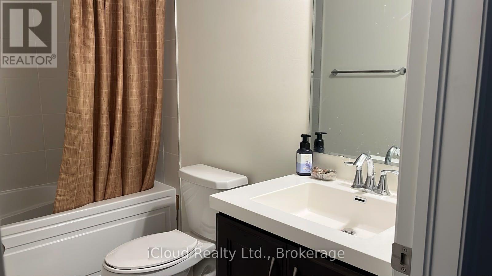 1 - 141 Marvin Avenue, Oakville, Ontario  L6H 0Y6 - Photo 6 - W13855456