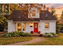 4 LINCOLN CRESCENT, Guelph, Ontario