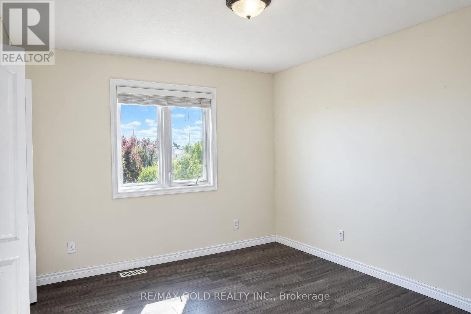 31 Melinda Street W, Kitchener, Ontario  N2E 0B8 - Photo 21 - X13855168