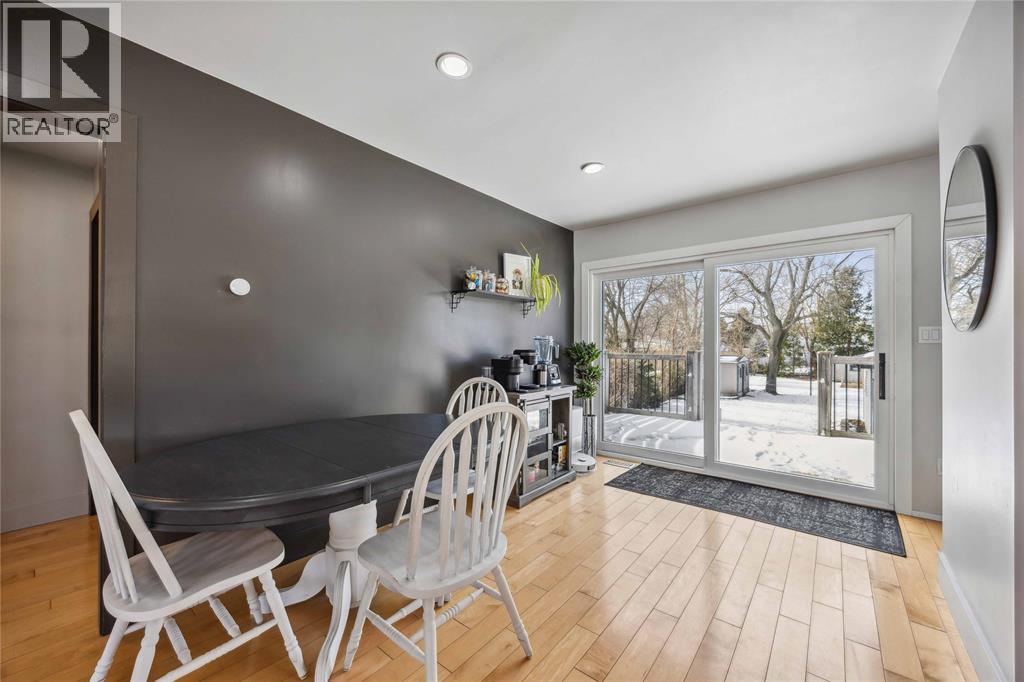 703 William Avenue, Sarnia, Ontario  N7T 7C7 - Photo 14 - 26024304