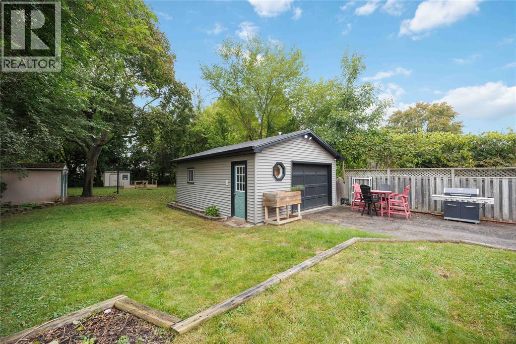 703 William Avenue, Sarnia, Ontario  N7T 7C7 - Photo 39 - 26024304