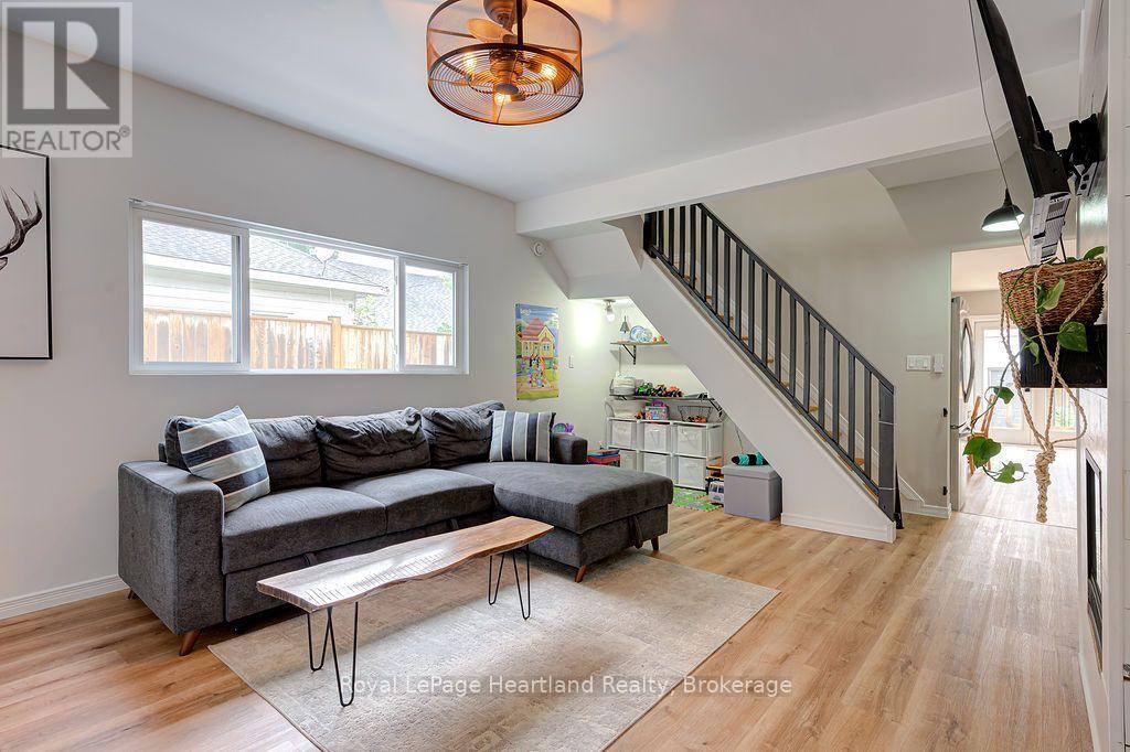 166 Goderich Street W, Huron East, Ontario  N0K 1W0 - Photo 10 - X13722320