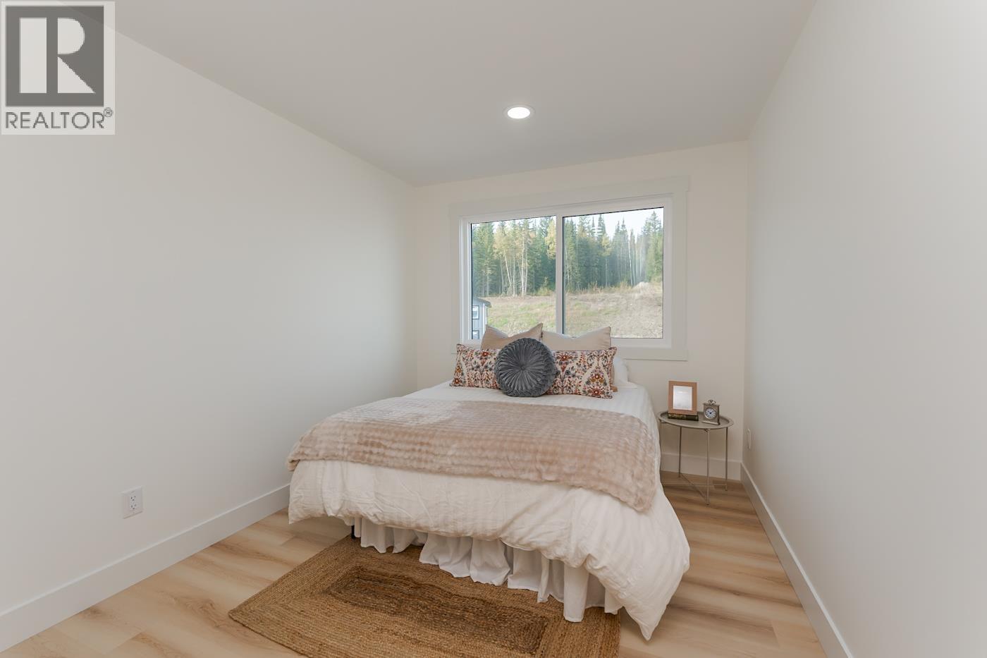 7990-7992 Southridge Avenue, Prince George, British Columbia  V2N 6S4 - Photo 24 - R3171791