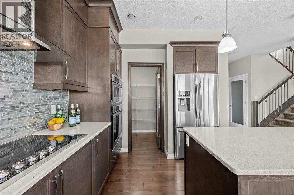 27 Mahogany Crescent SE