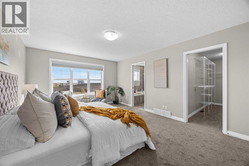 27 Mahogany Crescent SE