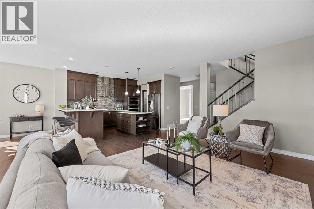 27 Mahogany Crescent SE