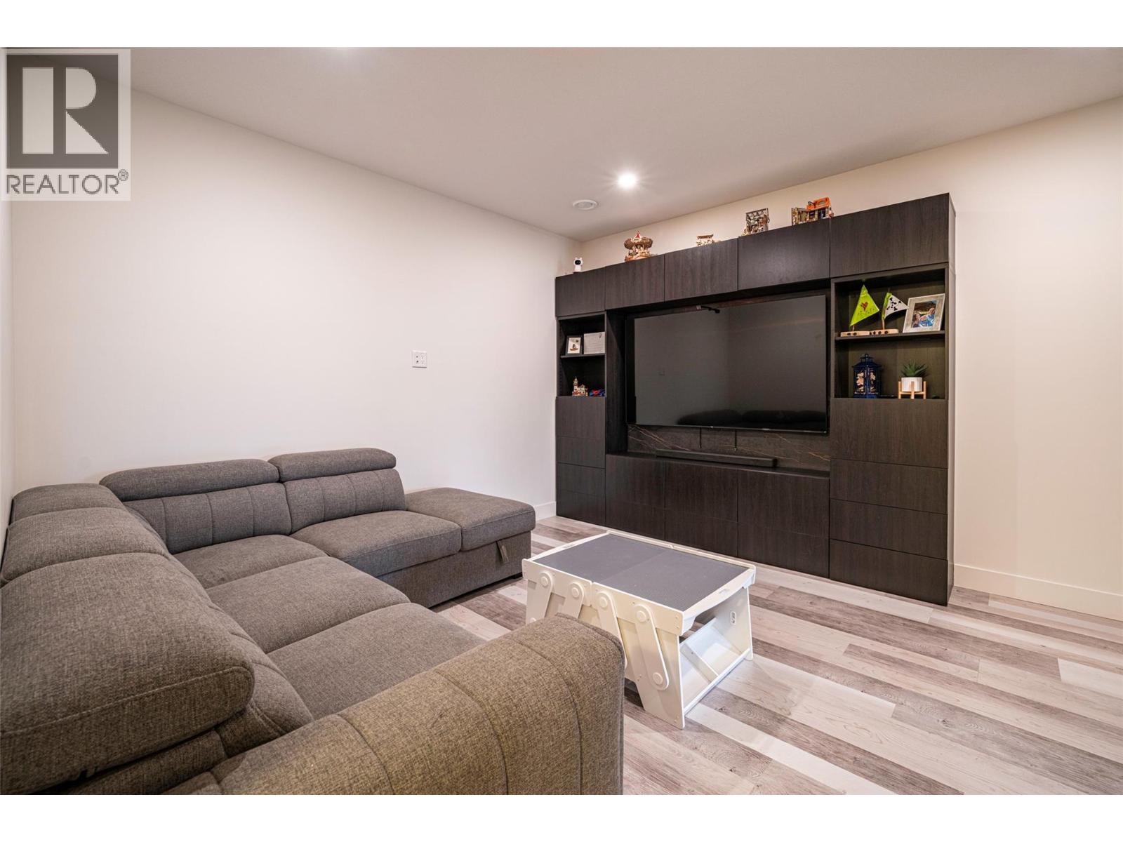 881 Mt.Ida Drive