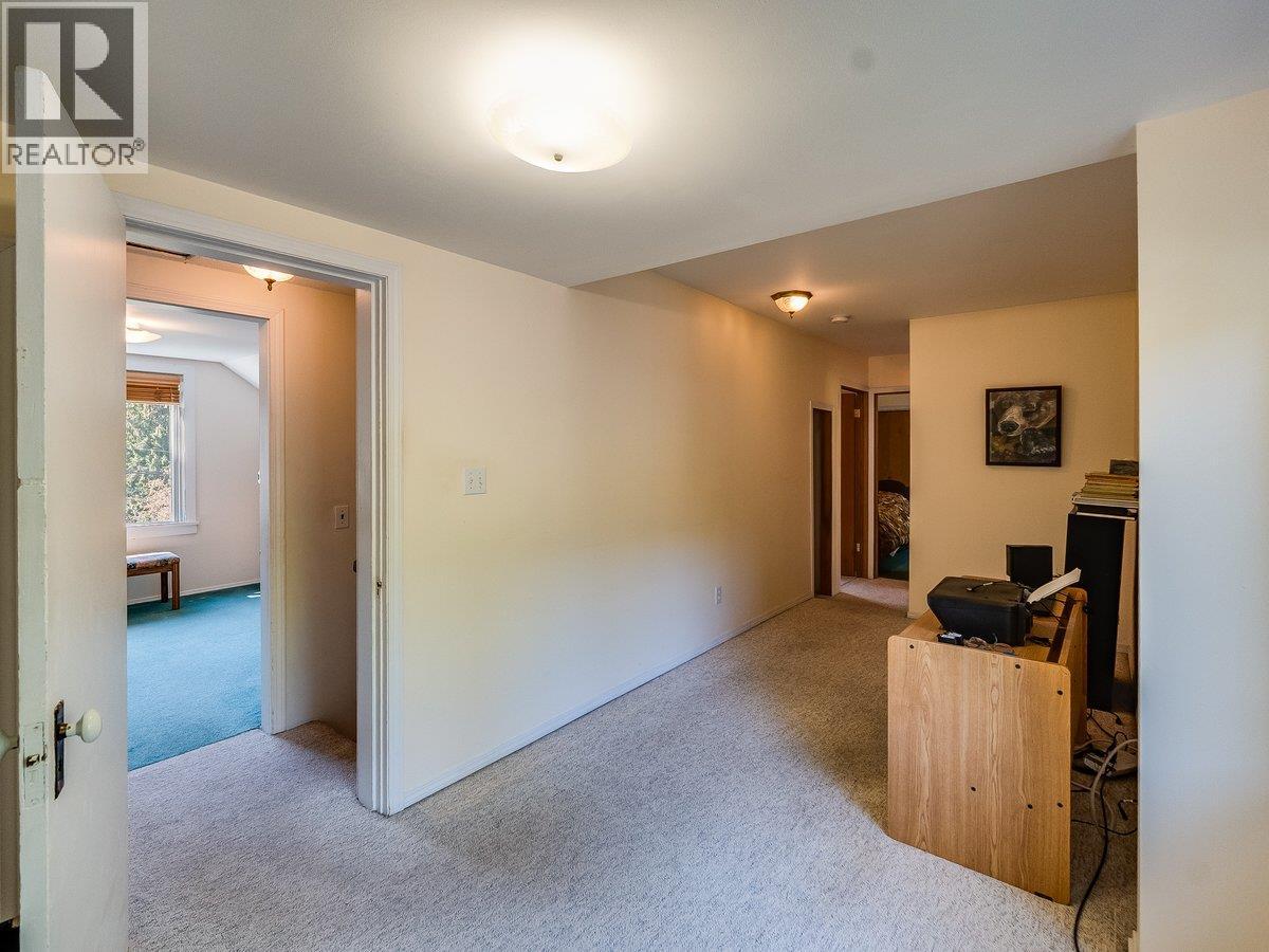 904 5th Street