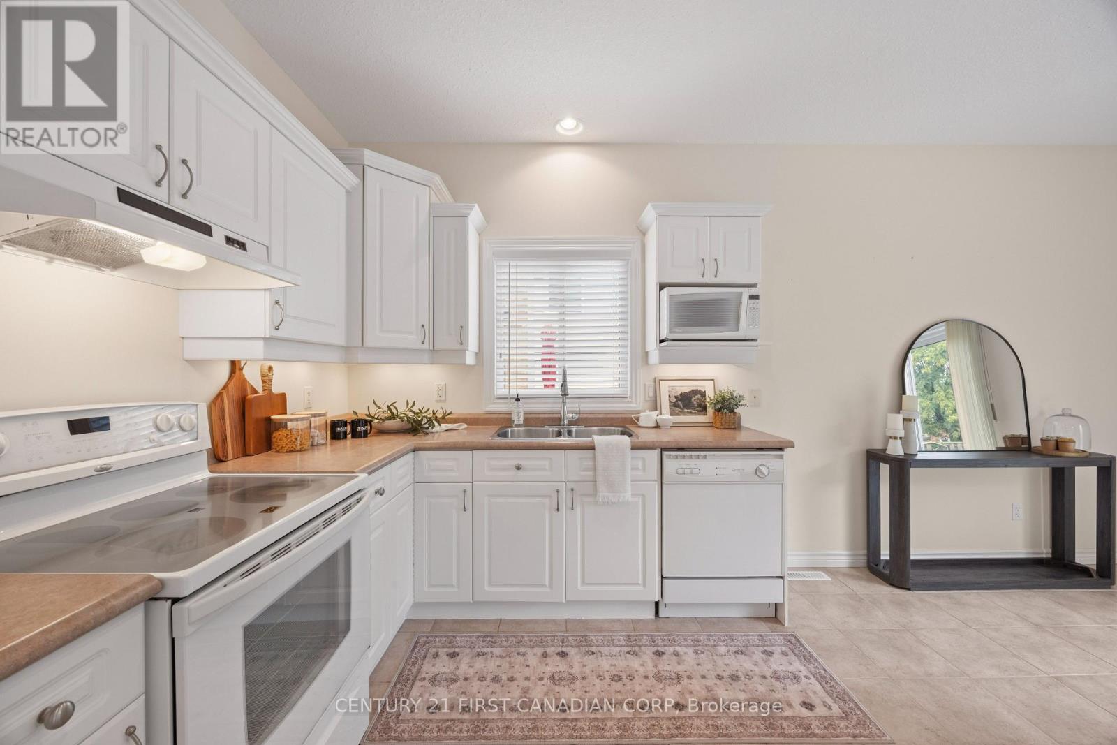 1777 Ennismore Crescent, London North, Ontario  N6G 5N2 - Photo 17 - X13855604