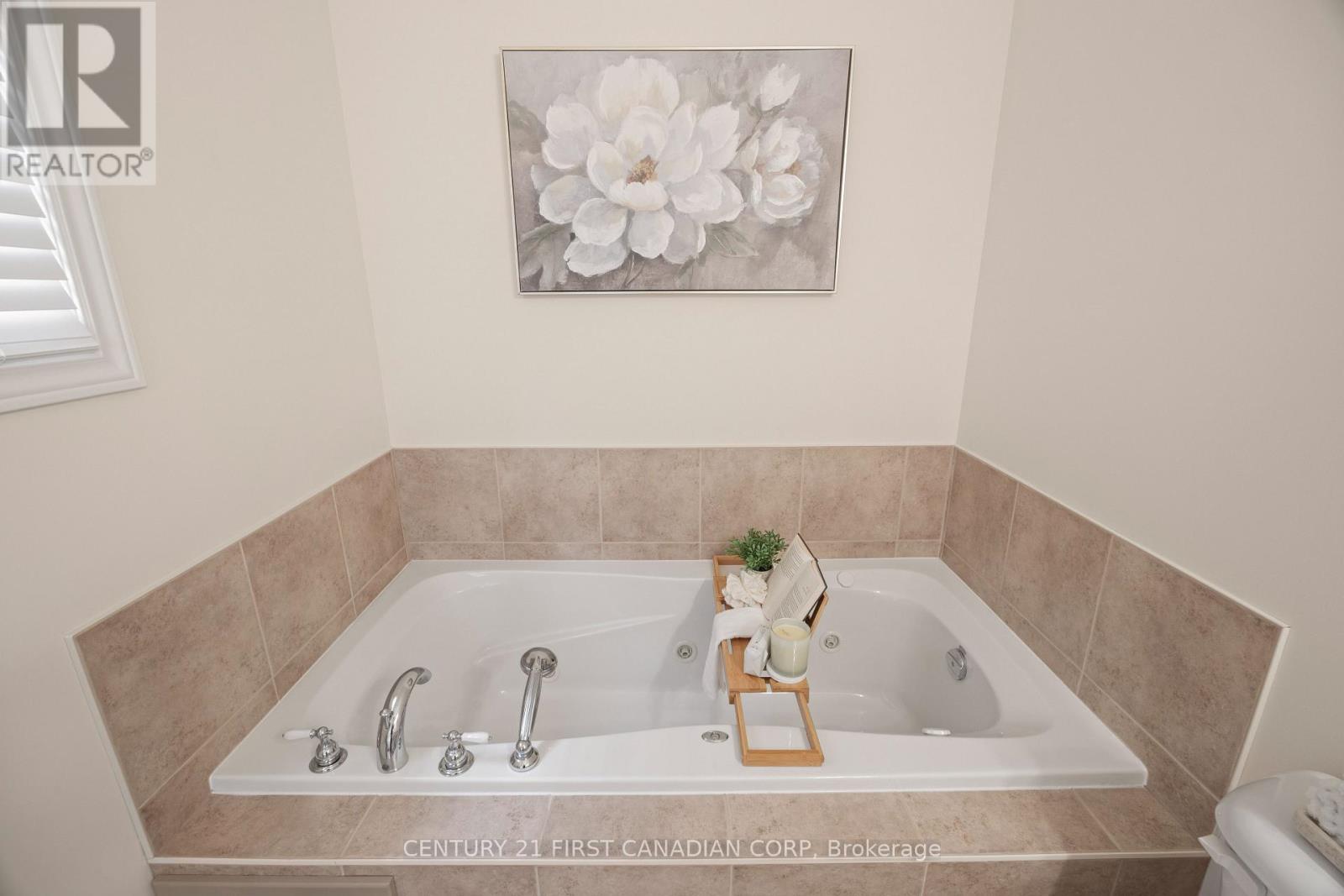 1777 Ennismore Crescent, London North, Ontario  N6G 5N2 - Photo 26 - X13855604