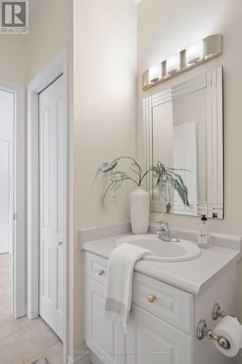 1777 Ennismore Crescent, London North, Ontario  N6G 5N2 - Photo 31 - X13855604