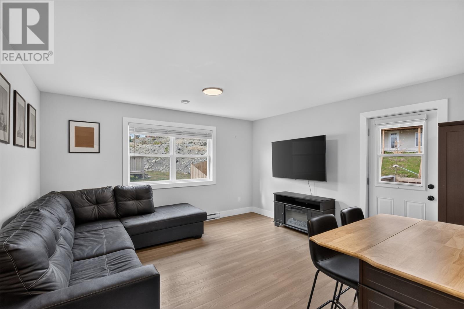 46 Gallants Street, Paradise — photo 8