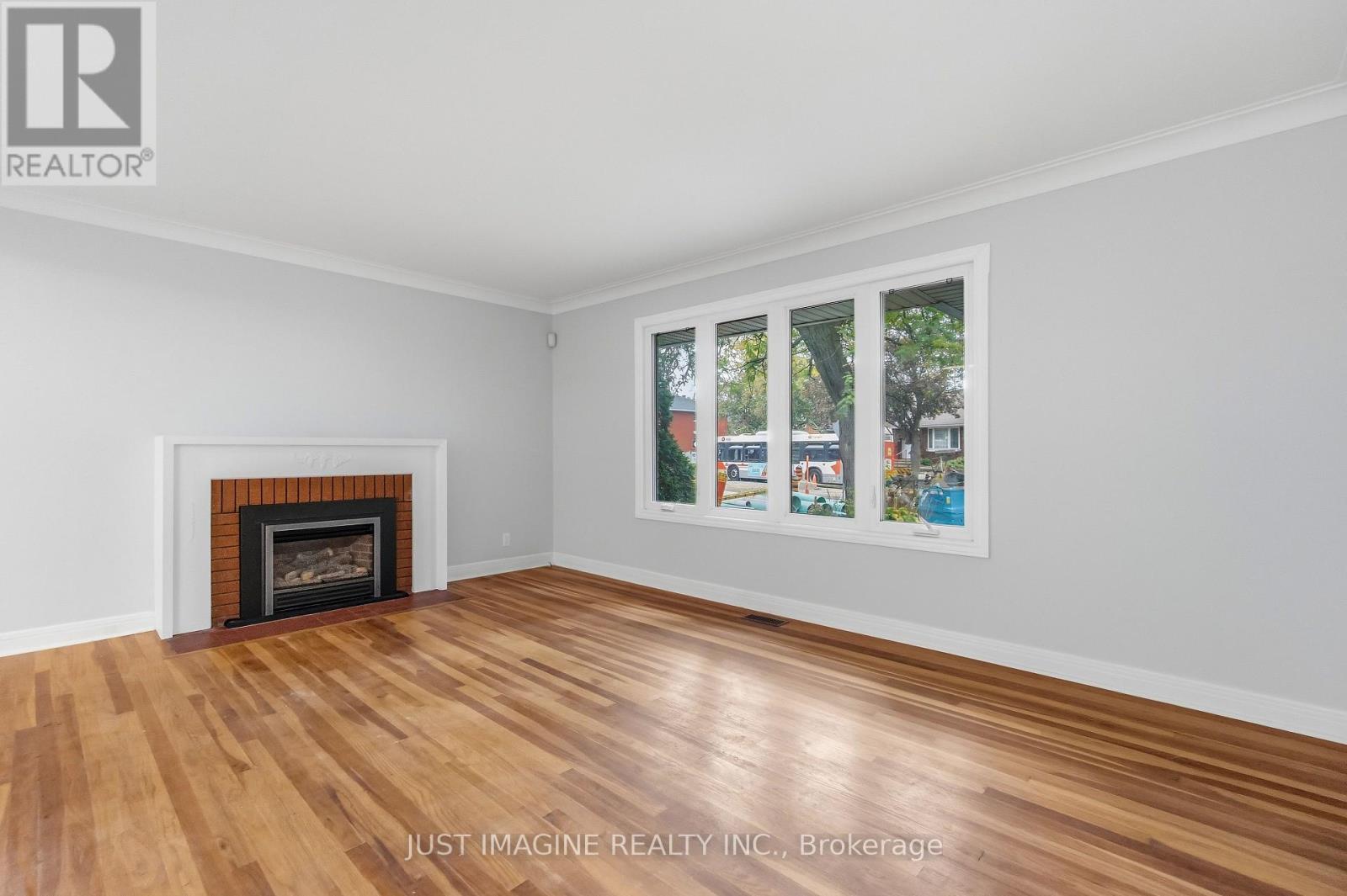 286 Clare Street, Ottawa, Ontario  K1Z 7E4 - Photo 5 - X13855522