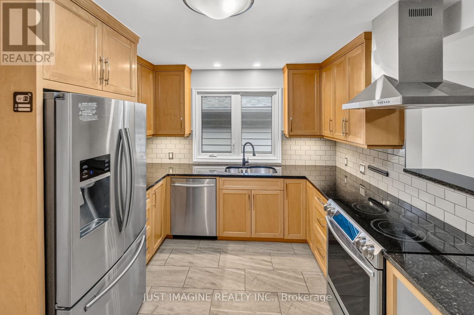 286 Clare Street, Ottawa, Ontario  K1Z 7E4 - Photo 9 - X13855522