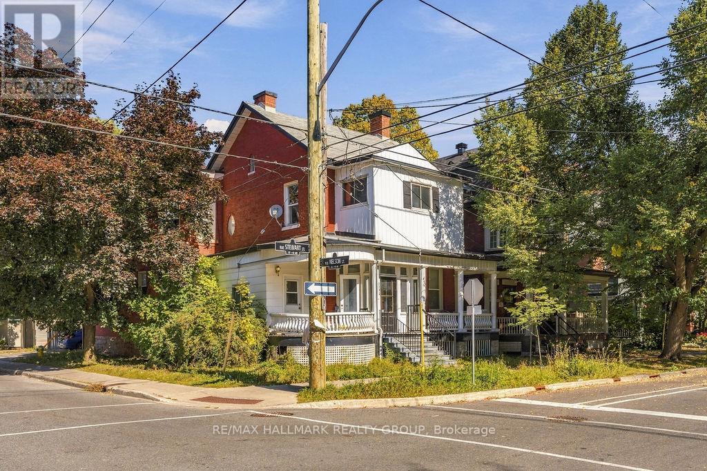 2 - 155 Stewart Street, Ottawa, Ontario K1N 6J8 - Photo 2 - X13855528