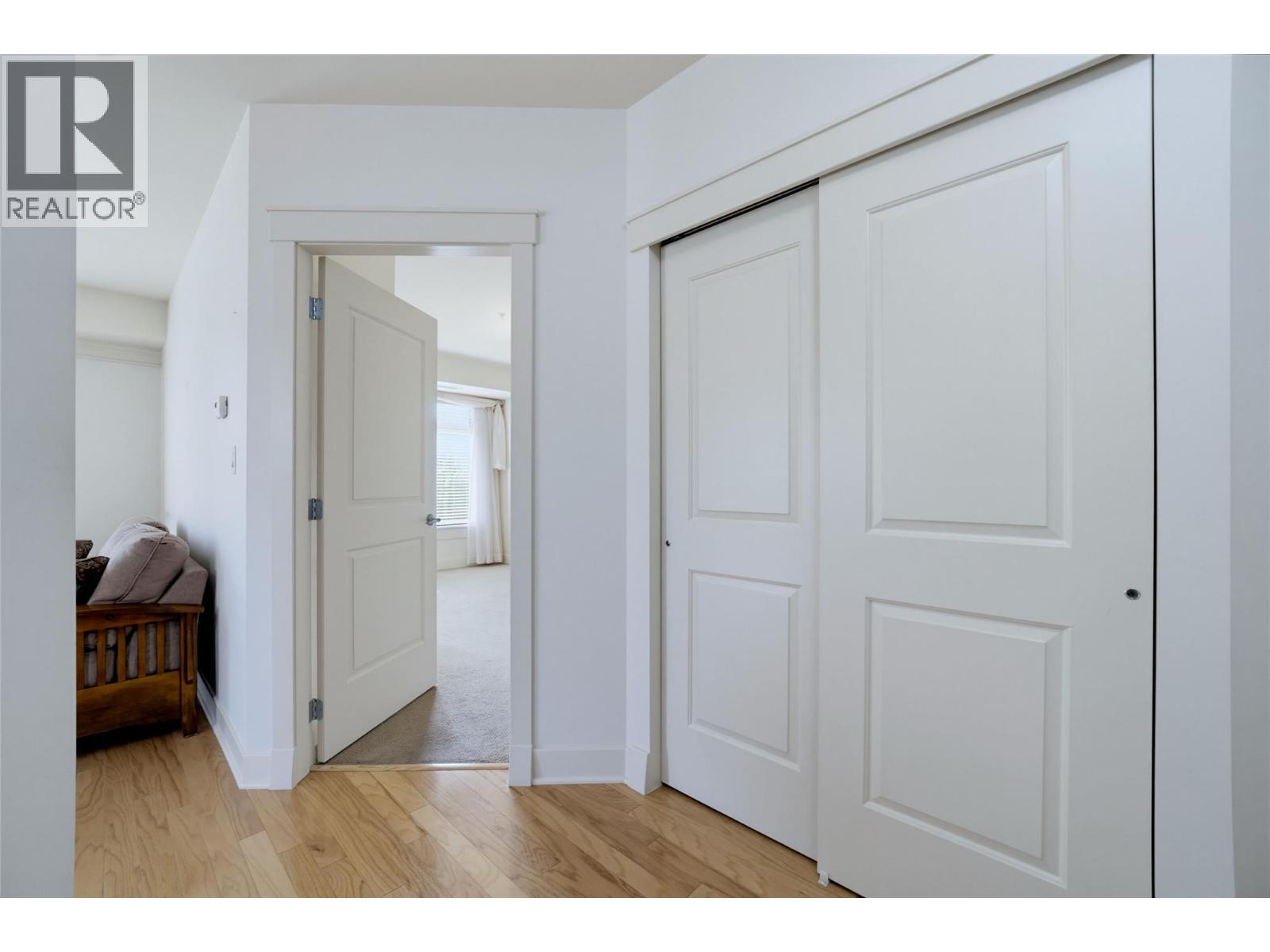 611 Shuswap Street SW Unit# 202