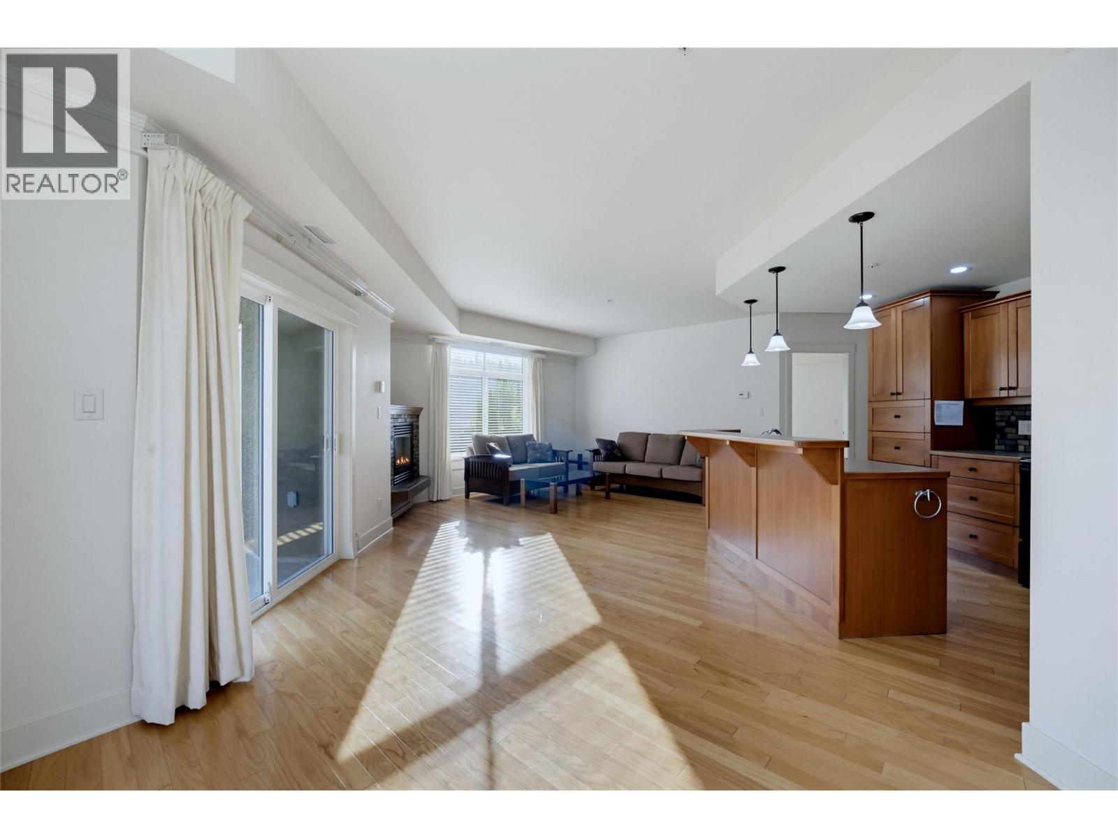 611 Shuswap Street SW Unit# 202
