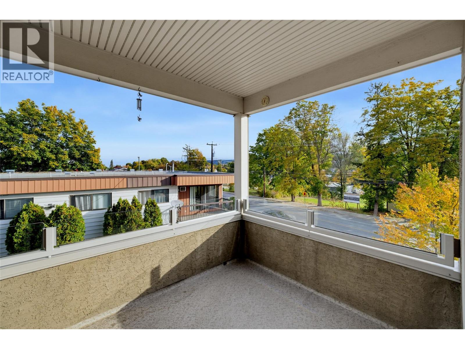 611 Shuswap Street SW Unit# 202
