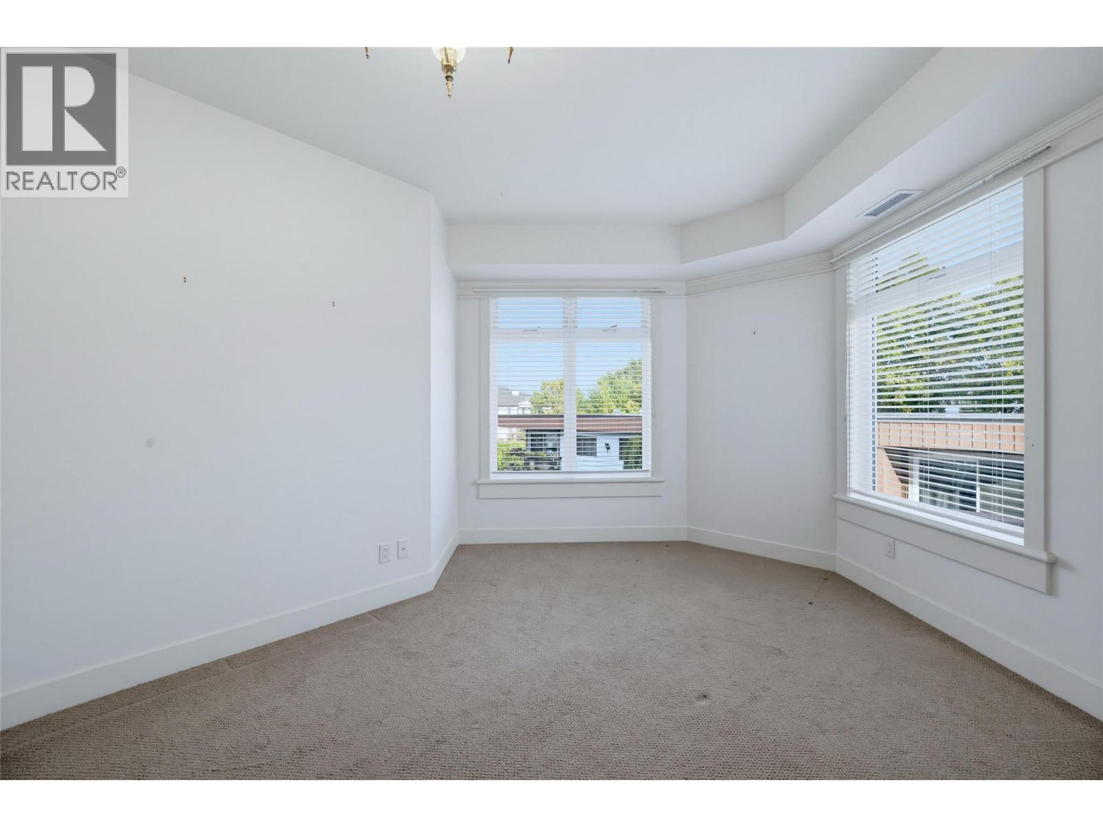 611 Shuswap Street SW Unit# 202