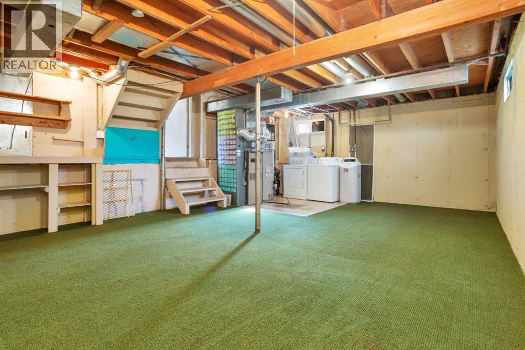 1 Mountain Place
