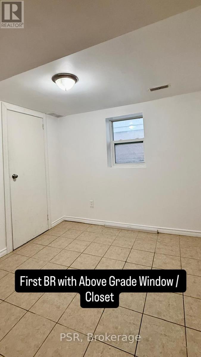 Lower - 191 Coxwell Avenue, Toronto (Woodbine Corridor), Ontario  M4L 3B4 - Photo 9 - E13855598
