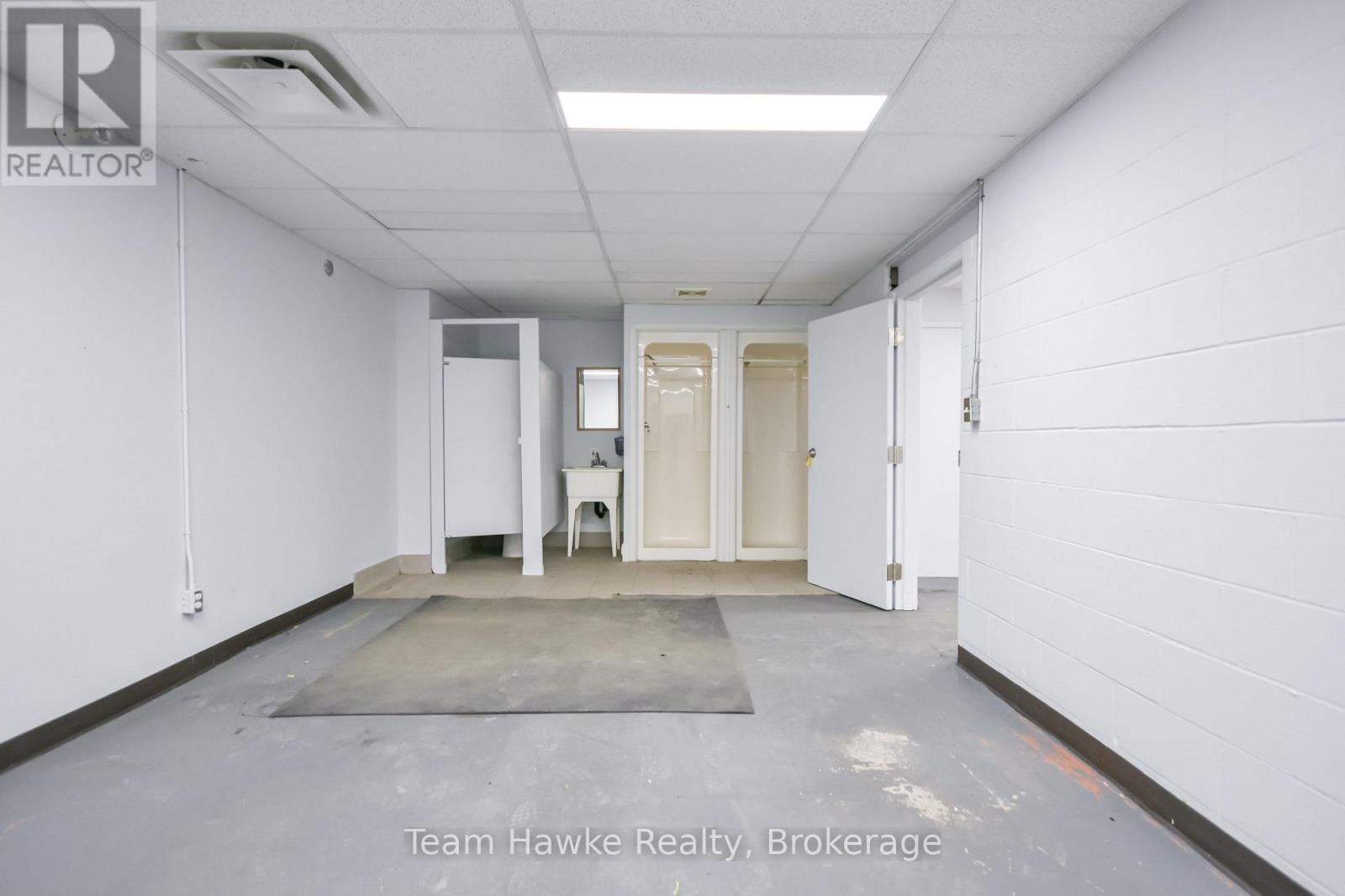 Lower - 9170 County 93 Road, Midland, Ontario  L4R 4K4 - Photo 11 - S13855496