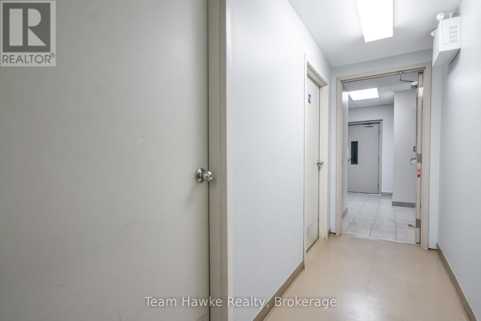 Lower - 9170 County 93 Road, Midland, Ontario  L4R 4K4 - Photo 24 - S13855496
