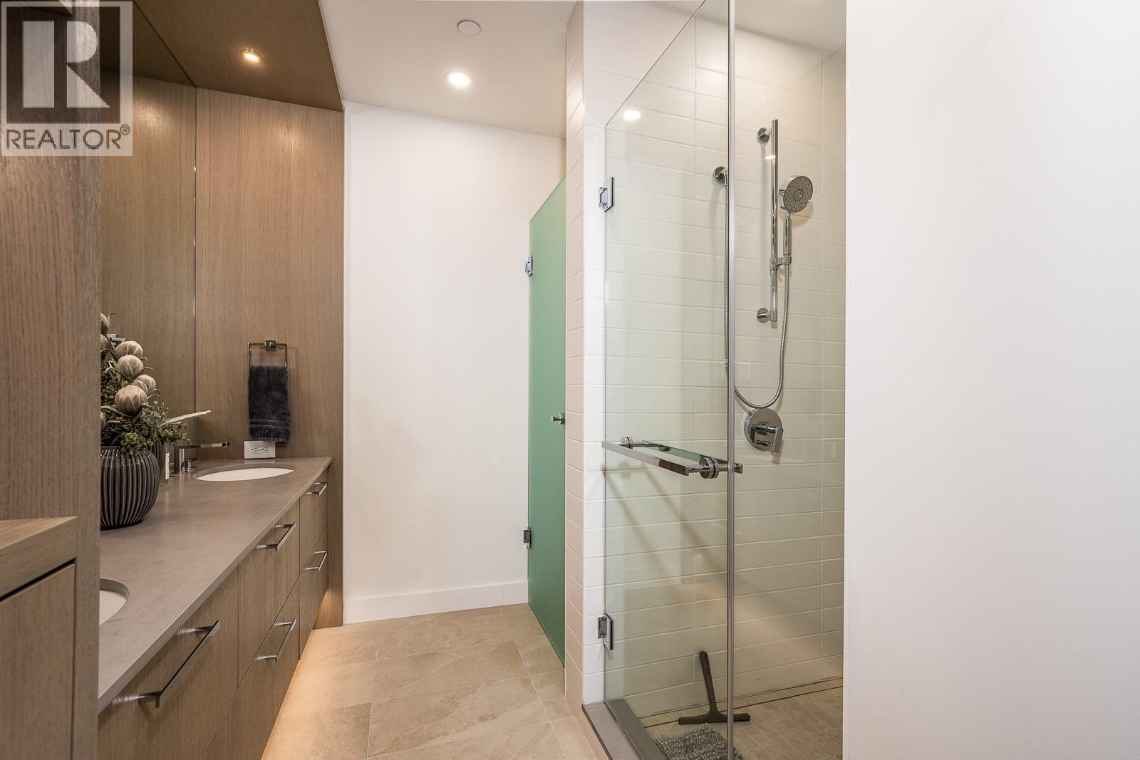 3389 Lakeshore Road Unit# 413, Kelowna, British Columbia  V1W 0G5 - Photo 24 - 10401215