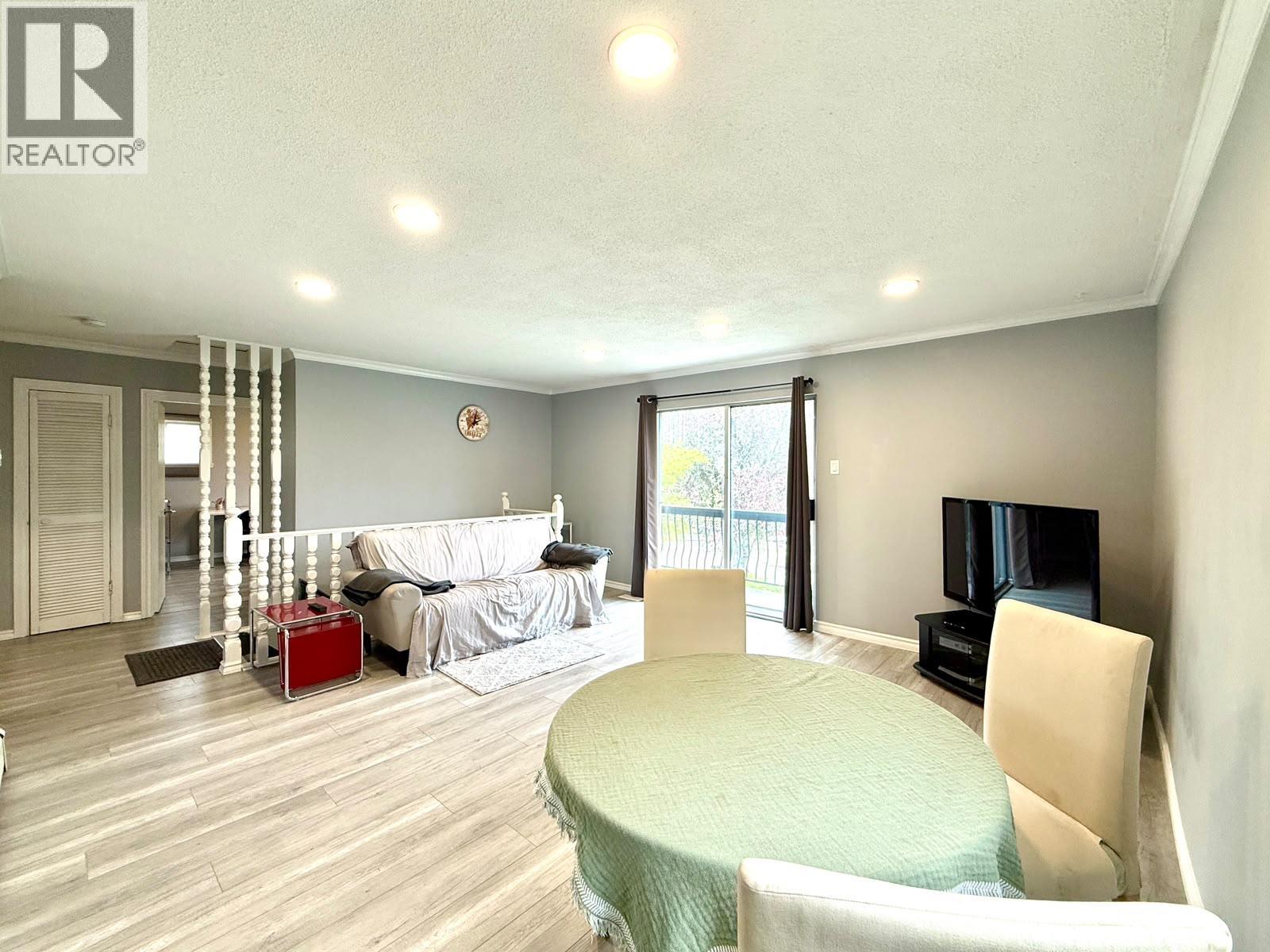 3305 Worthington Drive, Vancouver, British Columbia  V5M 3X2 - Photo 4 - R3171765