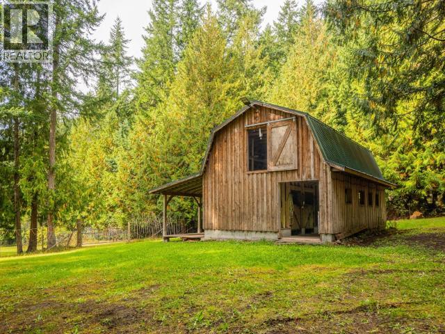 8089 DAISY ROAD