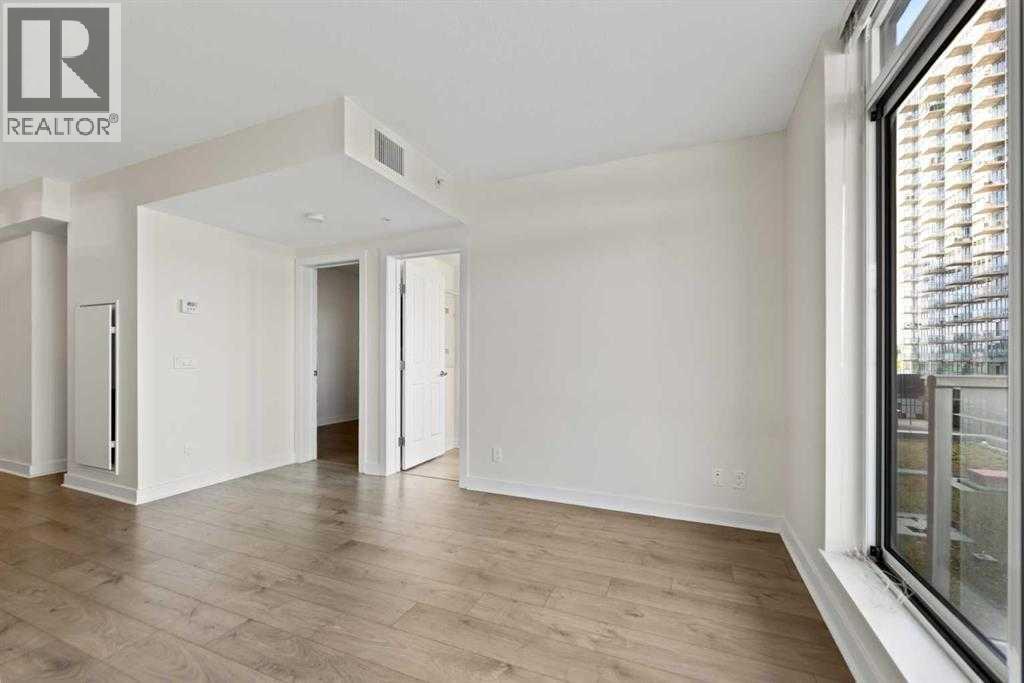 410, 10 Brentwood Common NW