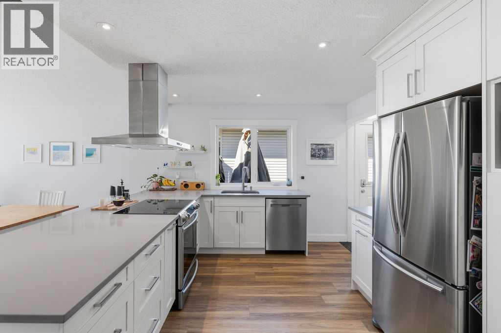 39 Midridge Close Se, Calgary, Alberta  T2X 1G2 - Photo 11 - A2349250